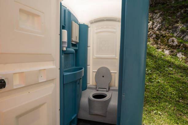 Best Sanitation services for porta potties  in Sanford, ME